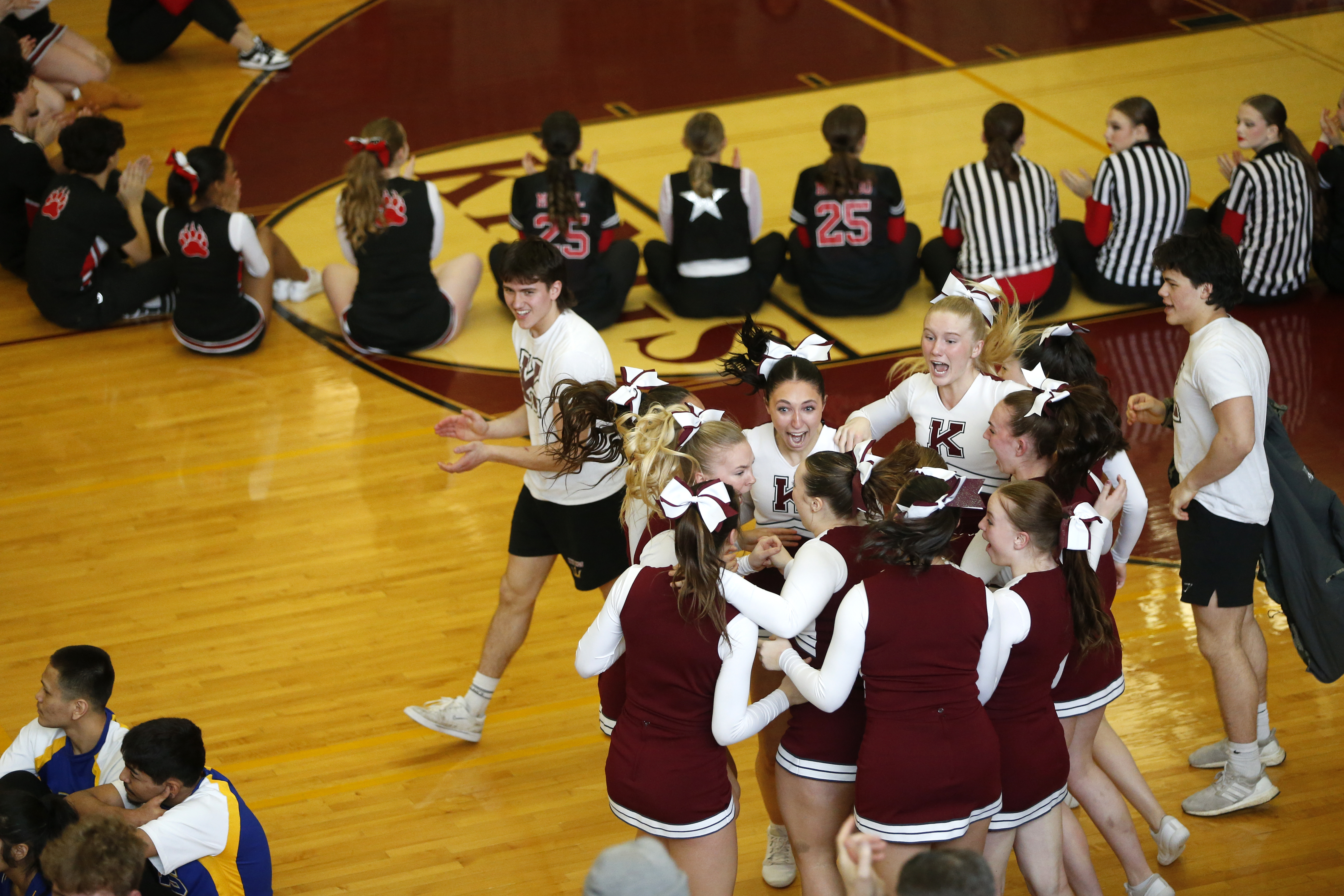 Ketchikan Cheerleaders  10